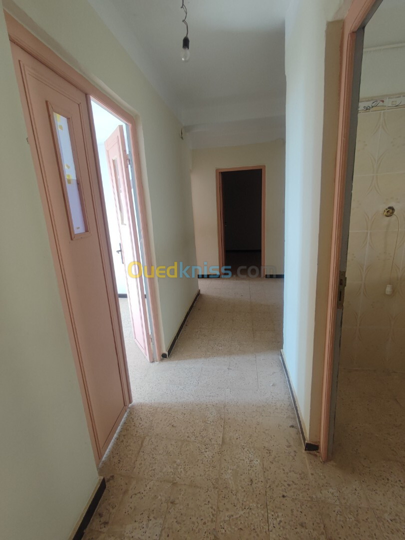 Vente Appartement F3 Tlemcen Maghnia