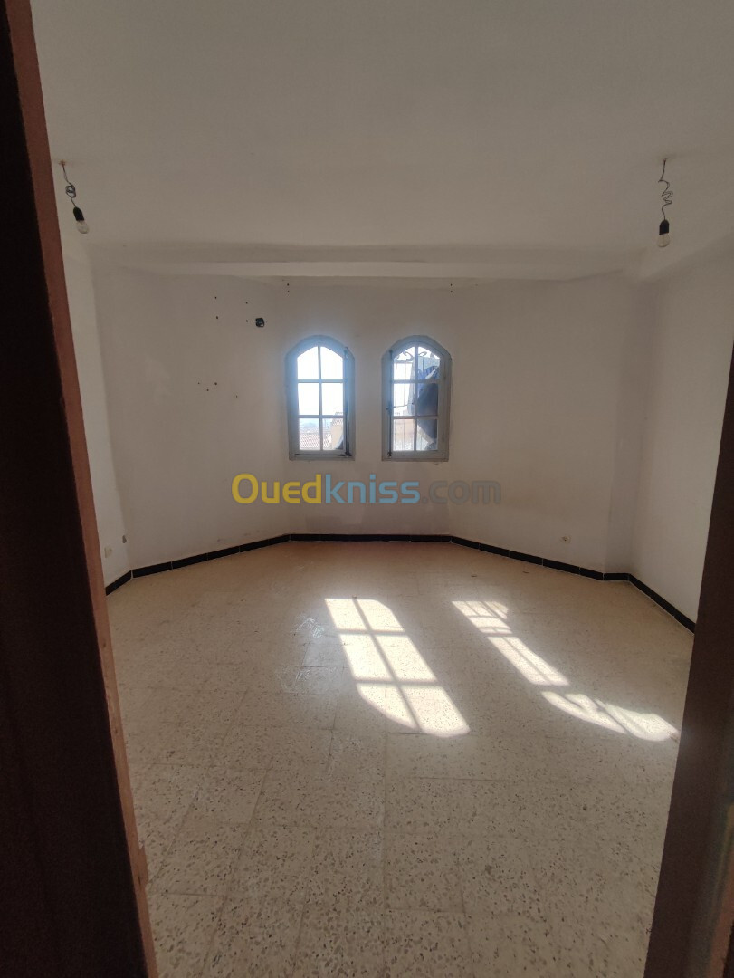 Vente Appartement F3 Tlemcen Maghnia