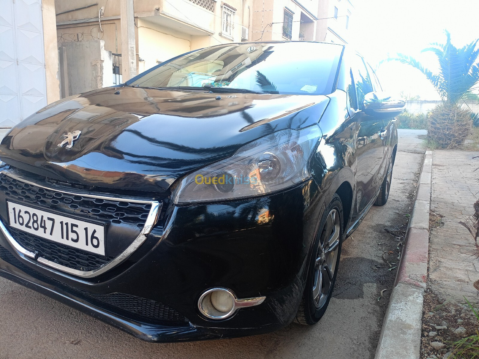 Peugeot 208 2015 Allure