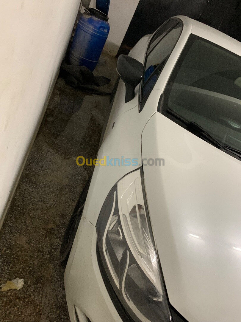 Renault Clio 4 2018 Limited 2