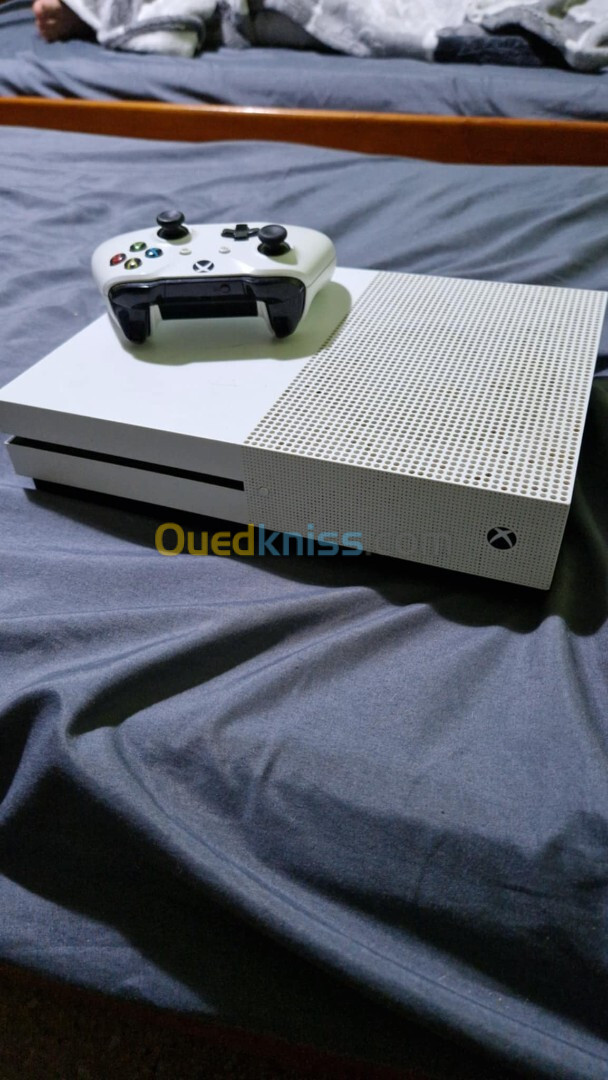 Xbox one s 1TB