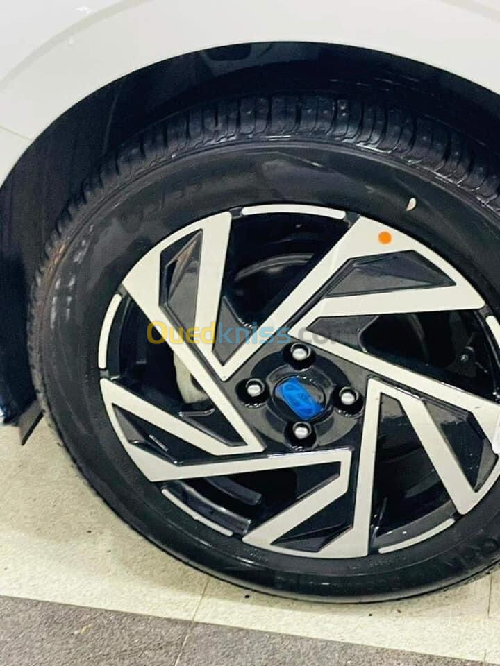 Hyundai I 20 nouveau blanche 2024 Coupée