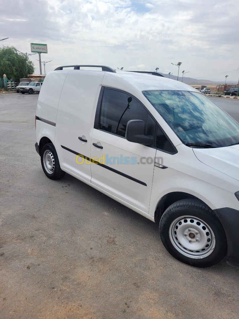 Volkswagen Caddy 2018 Fourgon