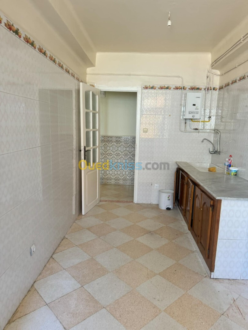 Location Appartement F3 Jijel Jijel