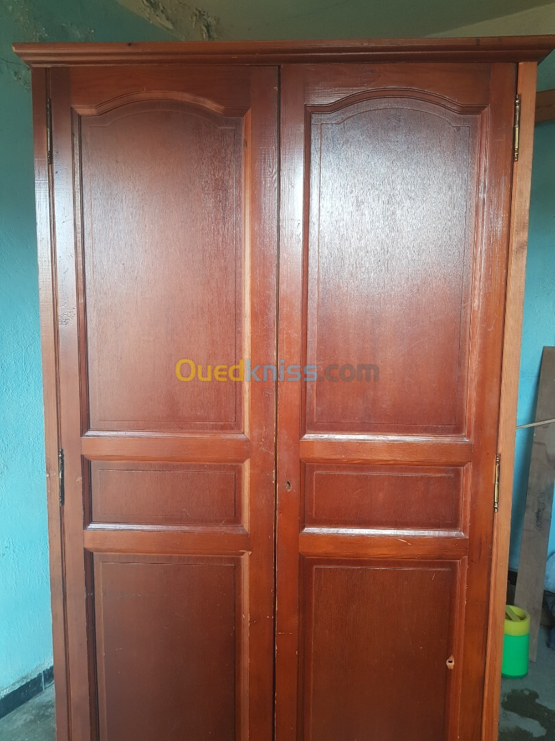 Armoire خزانة