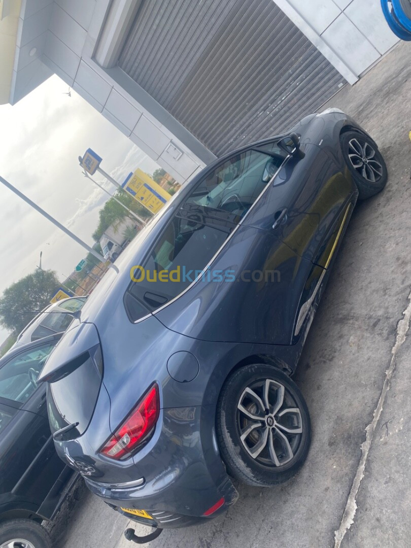 Renault Clio 4 2019 Limited 2