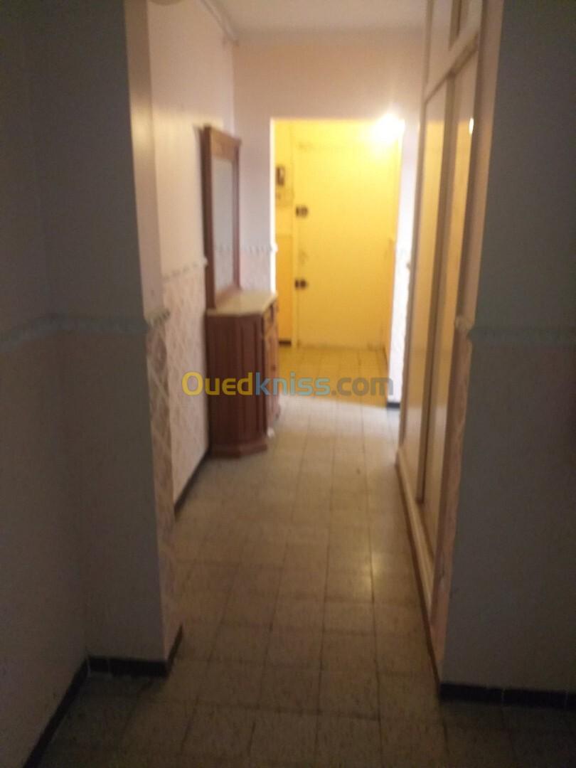 Location Appartement F3 Alger Sidi moussa