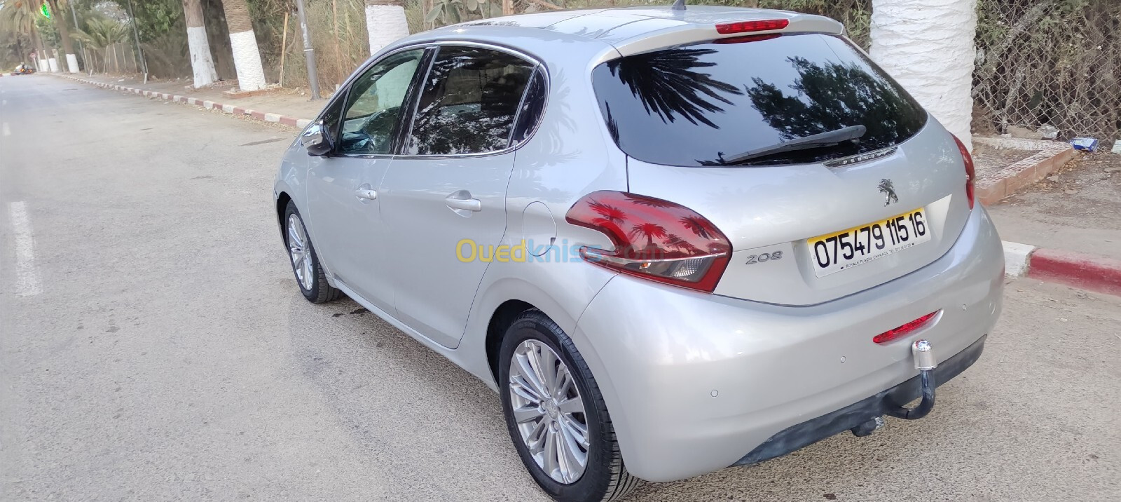 Peugeot 208 2015 Allure Facelift