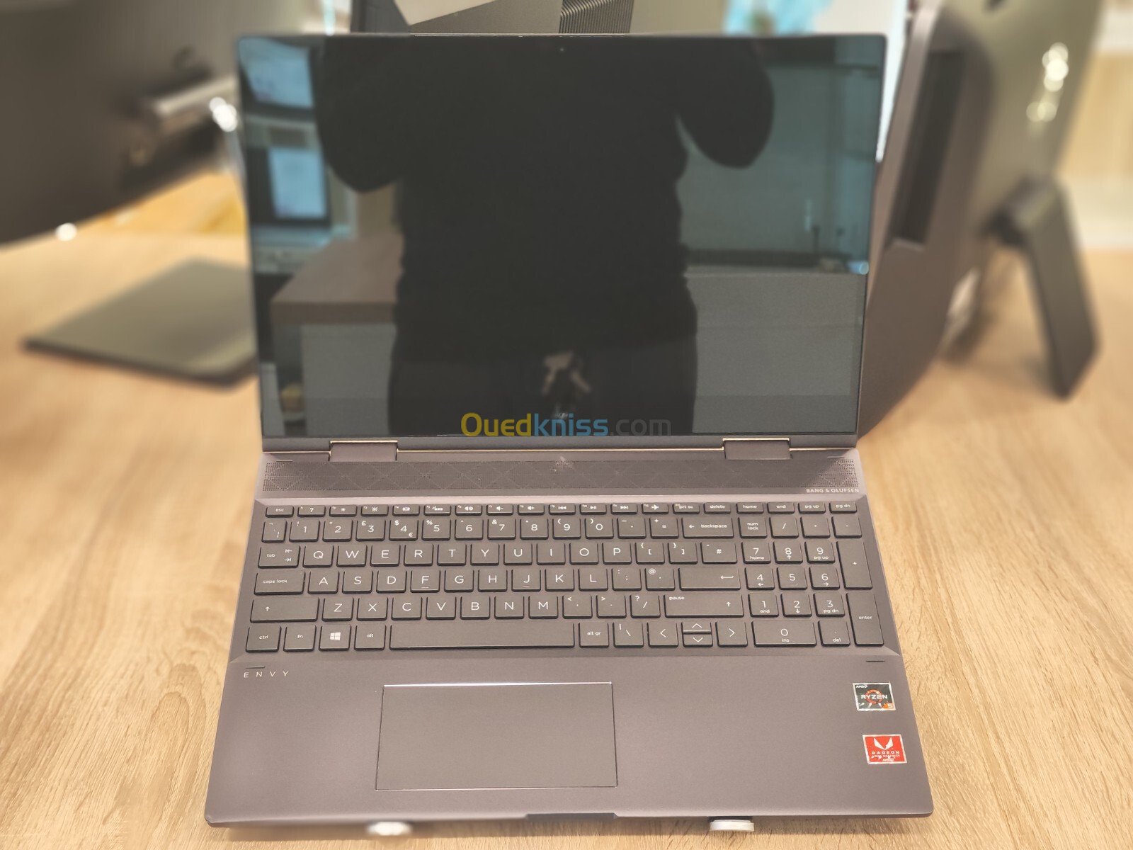 HP ENVY X360 2IN1 15-CP0000NA RYZEN 5-2500U 8Go 128GB NVMe+ 512GB SSD 2.5" 15.6" FHD IPS 360 TACTILE