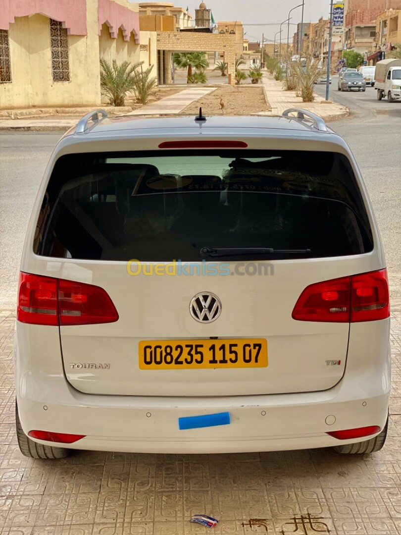 Volkswagen Touran 2015 Life