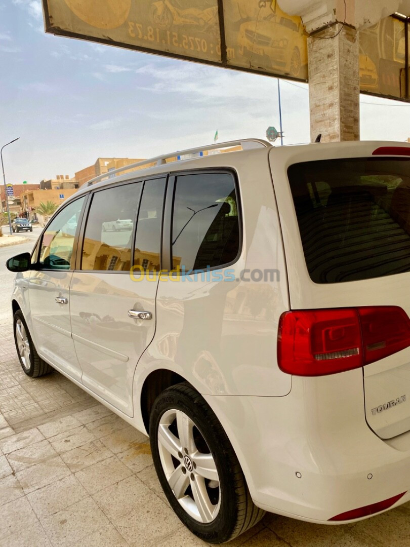 Volkswagen Touran 2015 Life