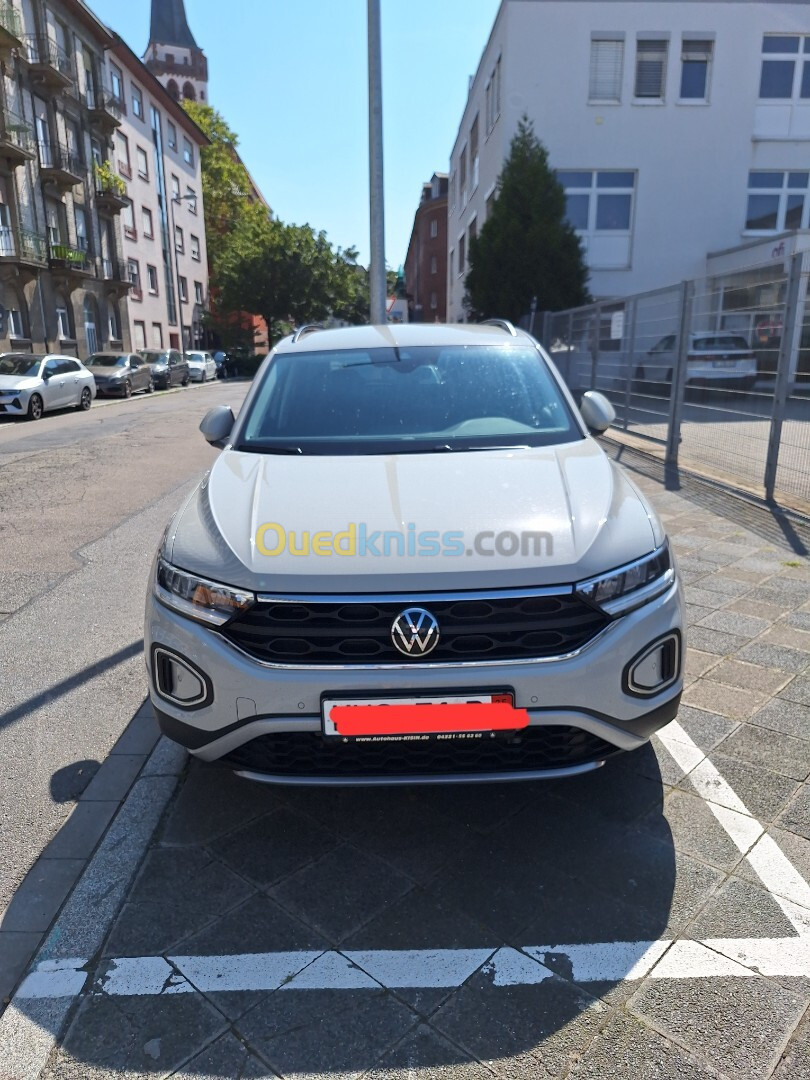 Volkswagen T-Roc 2023 Life