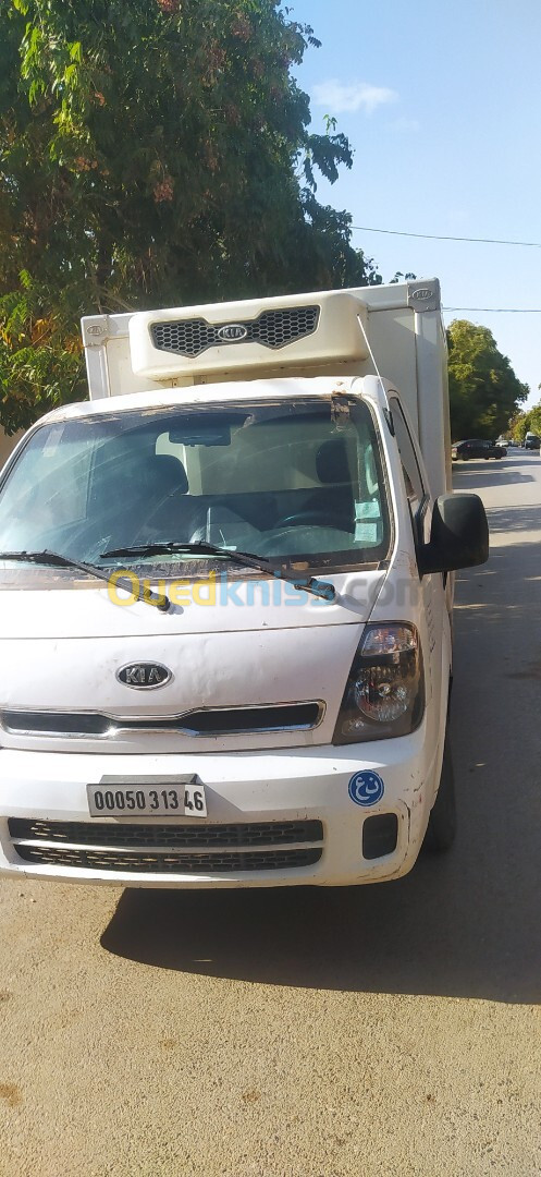 Kia K 2700 frigo 2013