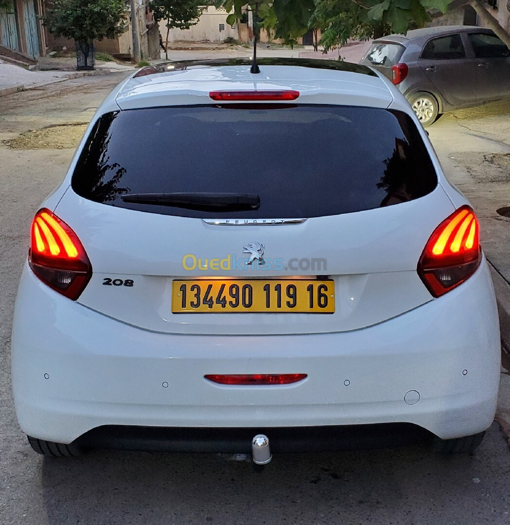 Peugeot 208 2019 Allure Facelift