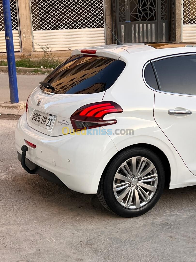 Peugeot 208 2018 Allure