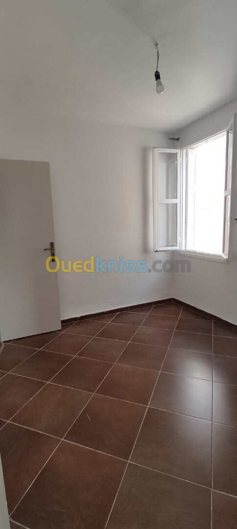 Vente Appartement F4 Alger Hydra