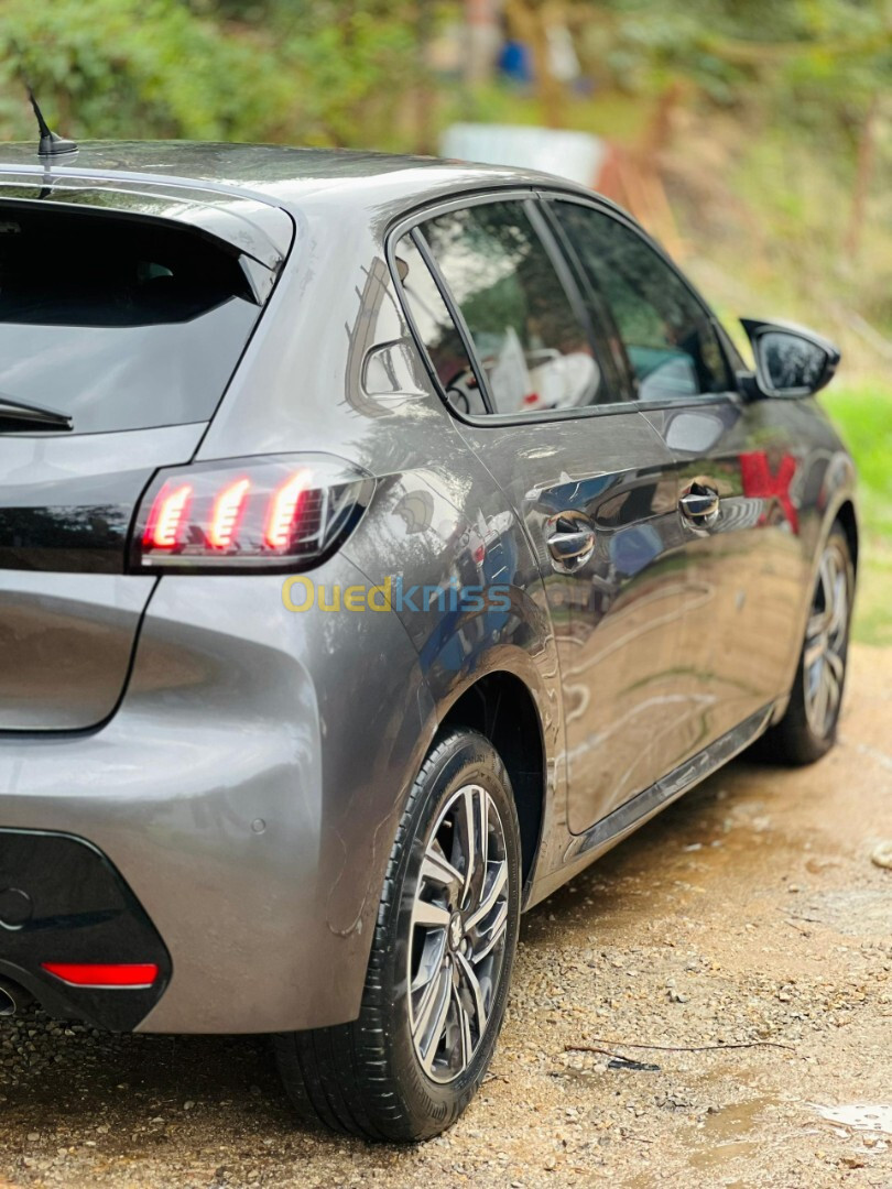 Peugeot 208 2022 Allure Facelift