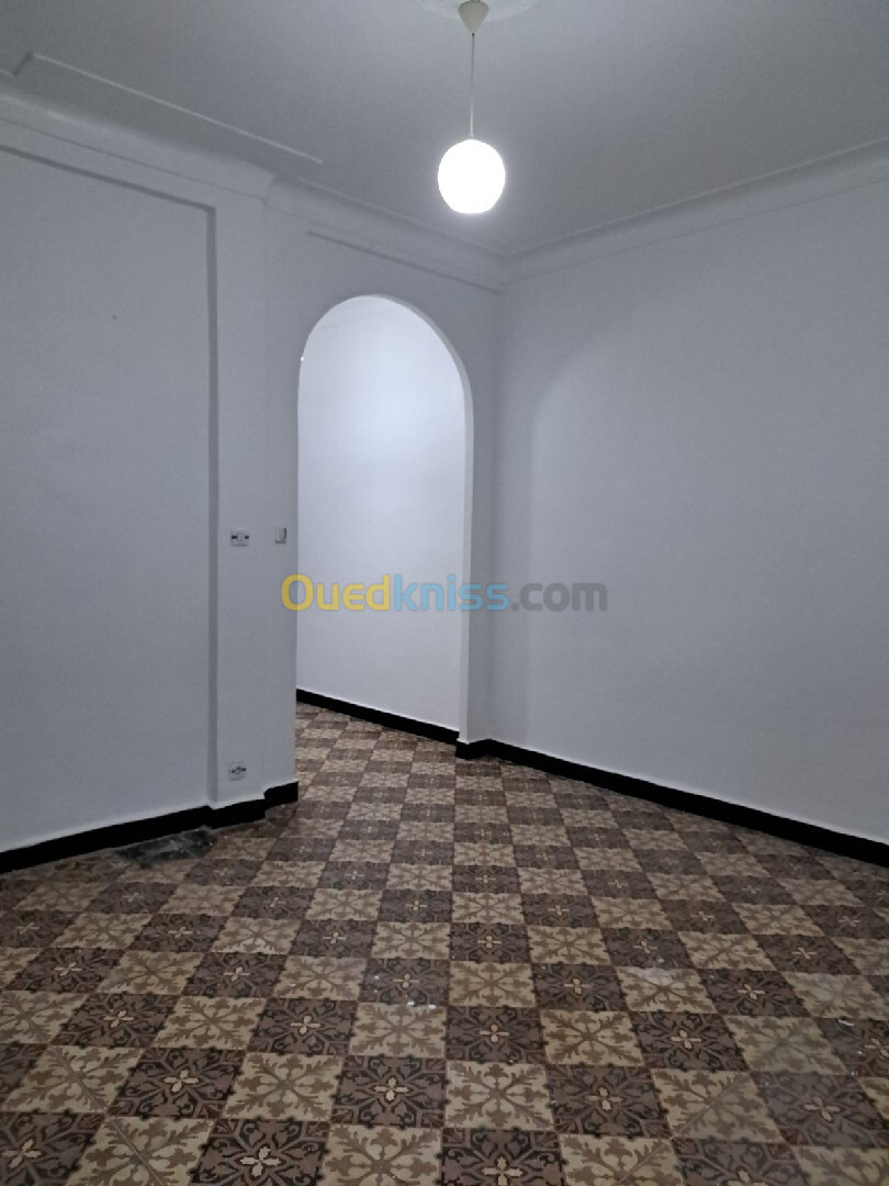 Location Appartement F3 Alger Alger centre