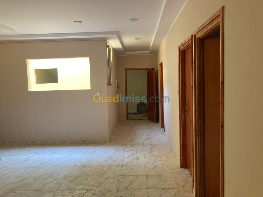 Location Appartement F3 Oran Sidi chami