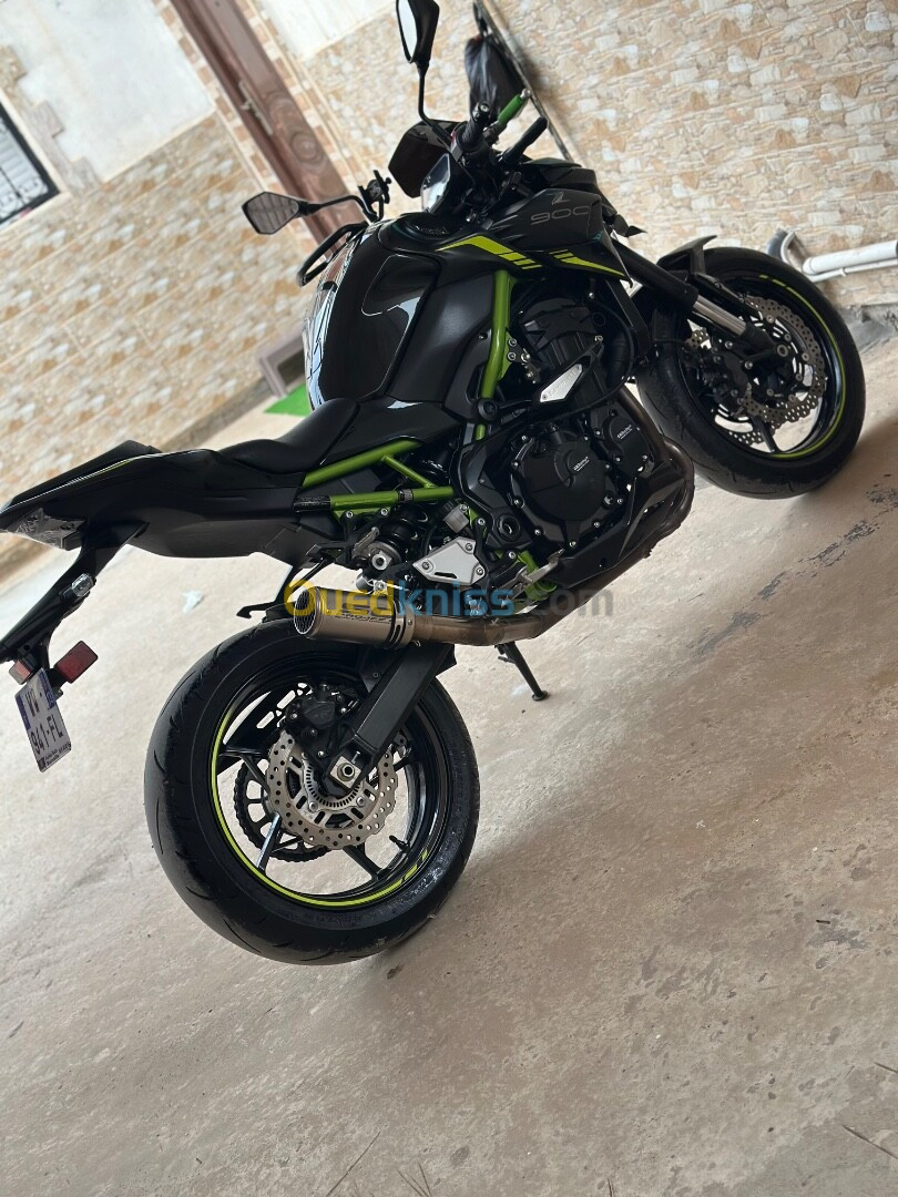 Kawasaki Z900 2023