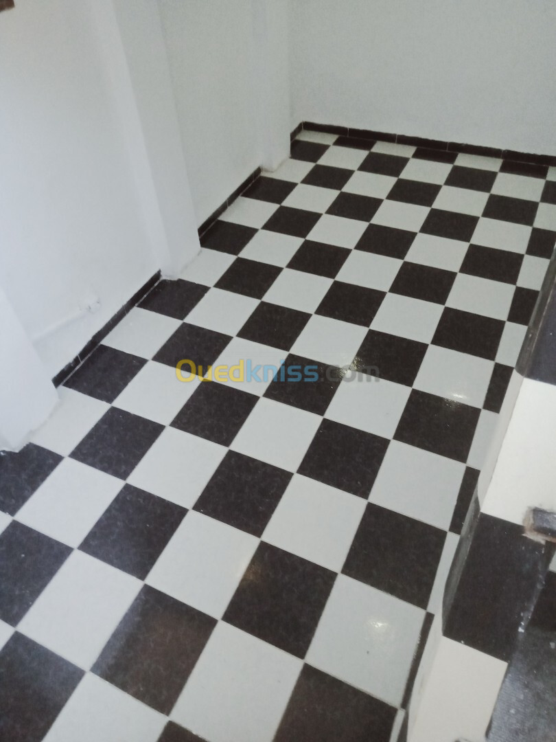 Location Appartement F2 Alger Hydra