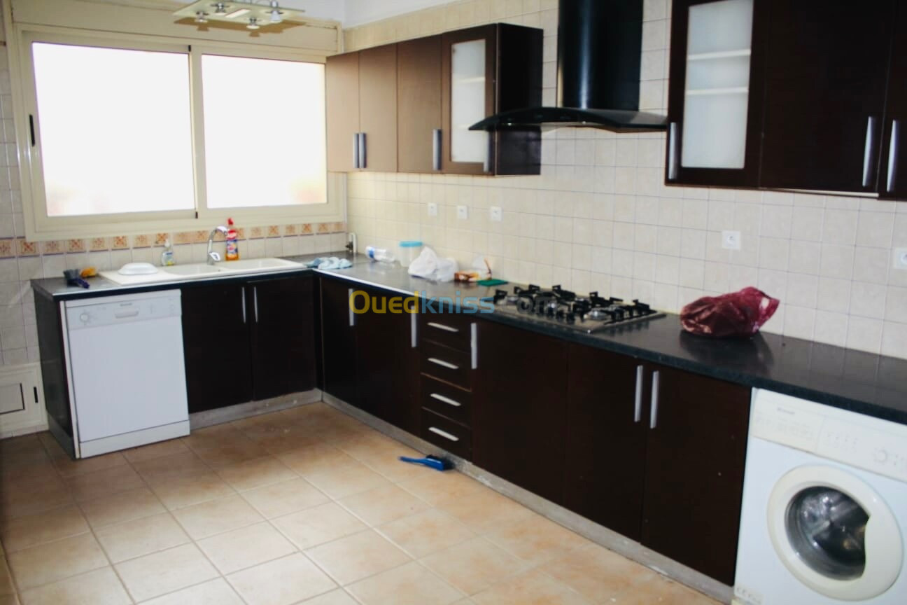 Location Appartement F6 Alger Hydra