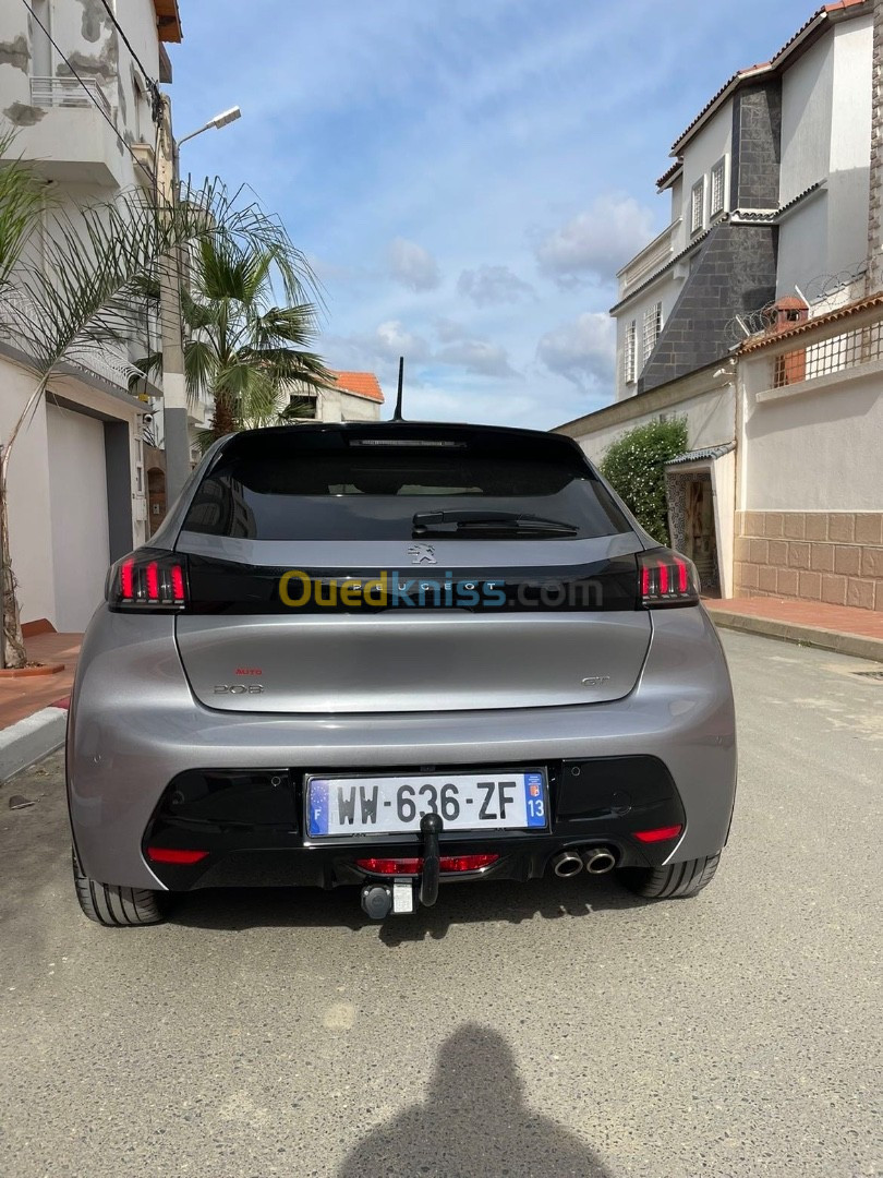 Peugeot 208 2022 GT Line