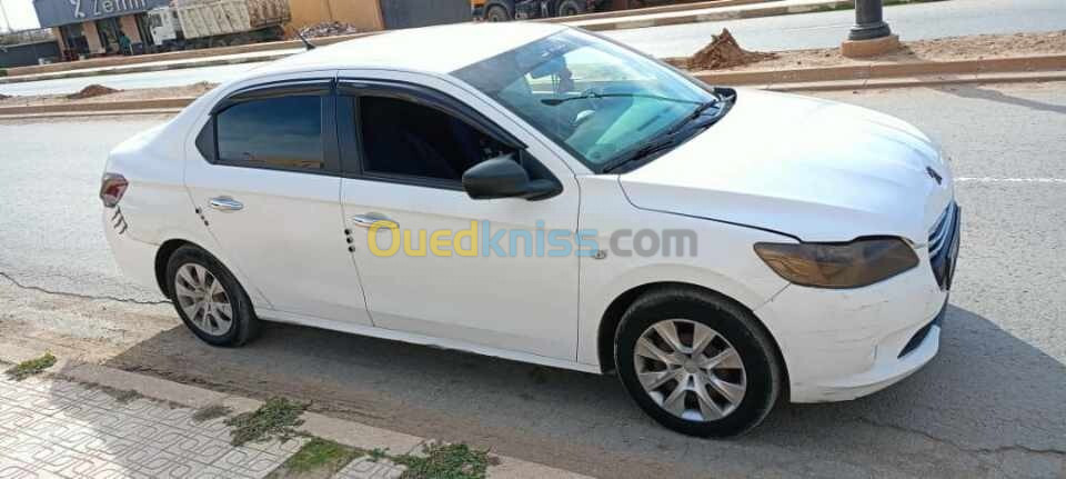 Peugeot 301 2014 Active