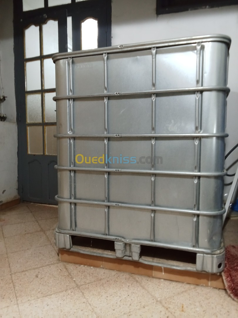 Citerne d'eau 1000 L inox 