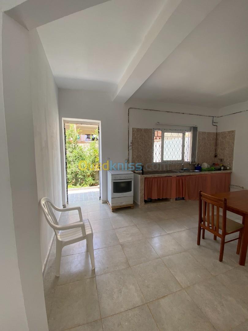 Location vacances Niveau De Villa F4 Oran Ain el turck