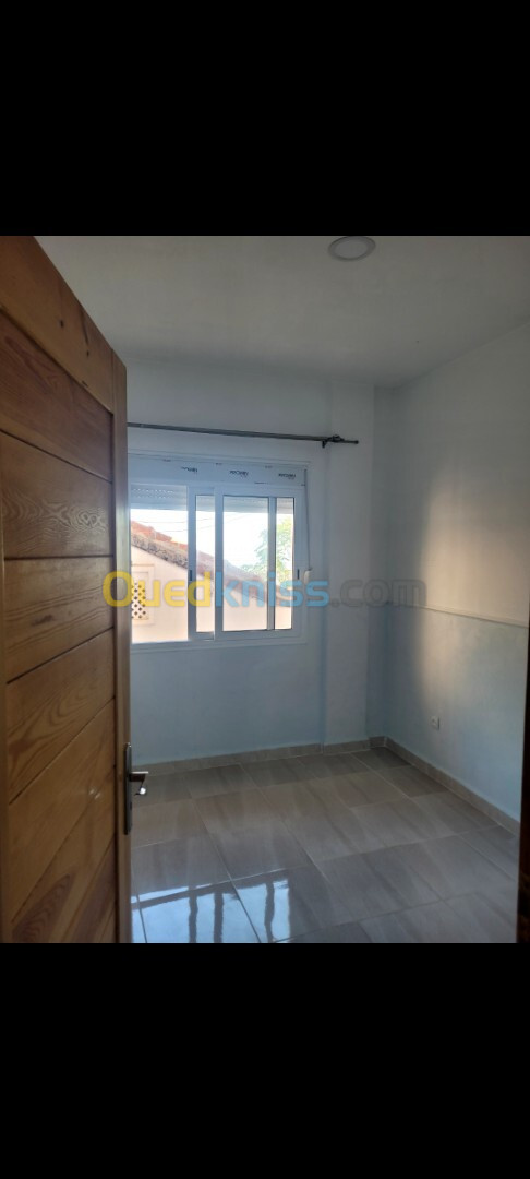 Location Niveau De Villa F3 Alger Kouba