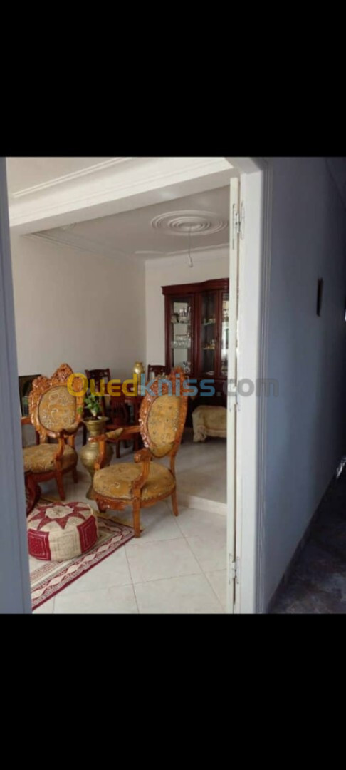 Location Niveau De Villa F4 Alger Hussein dey