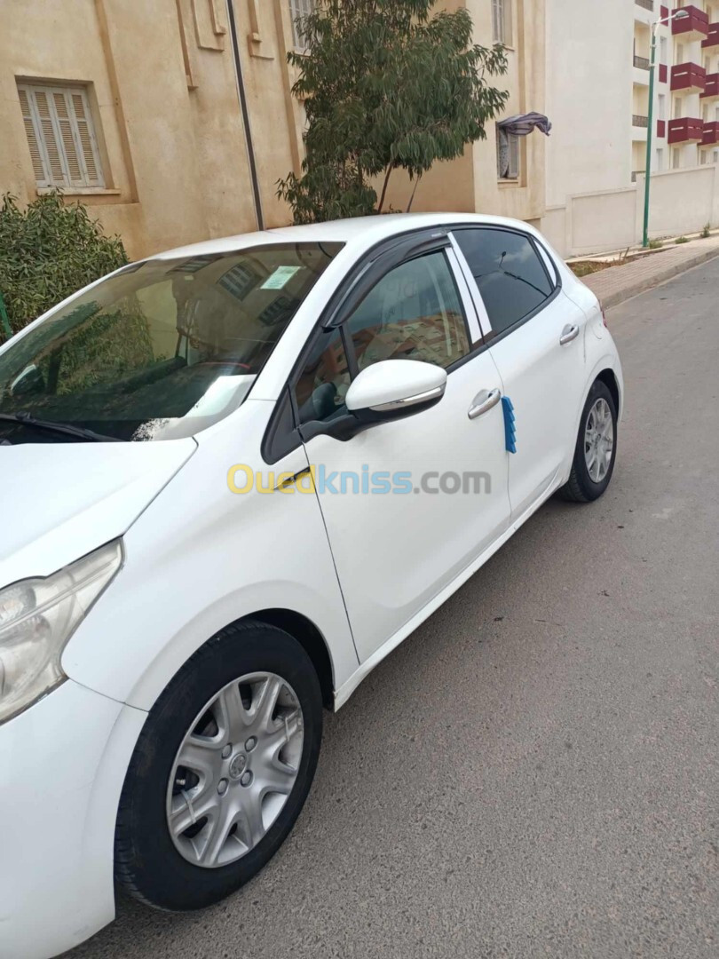 Peugeot 208 2013 Active