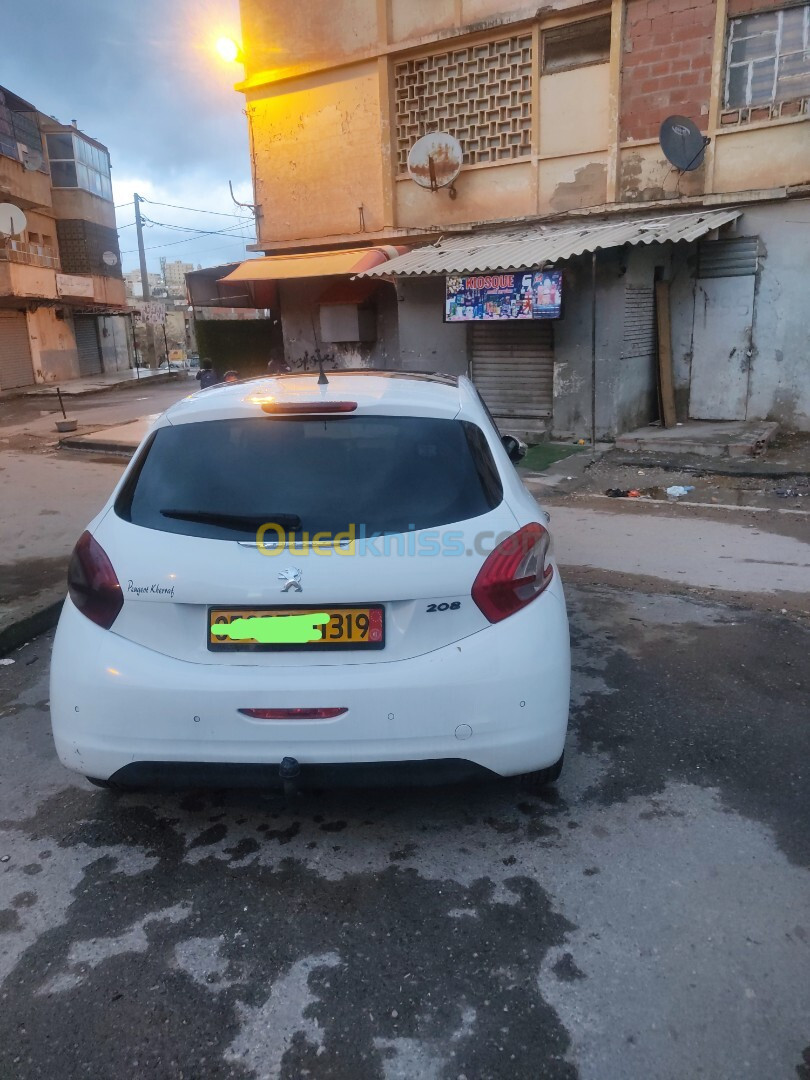 Peugeot 208 2013 Allure