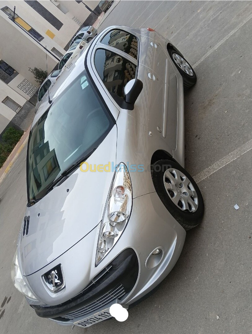 Peugeot 206 Plus 2013 