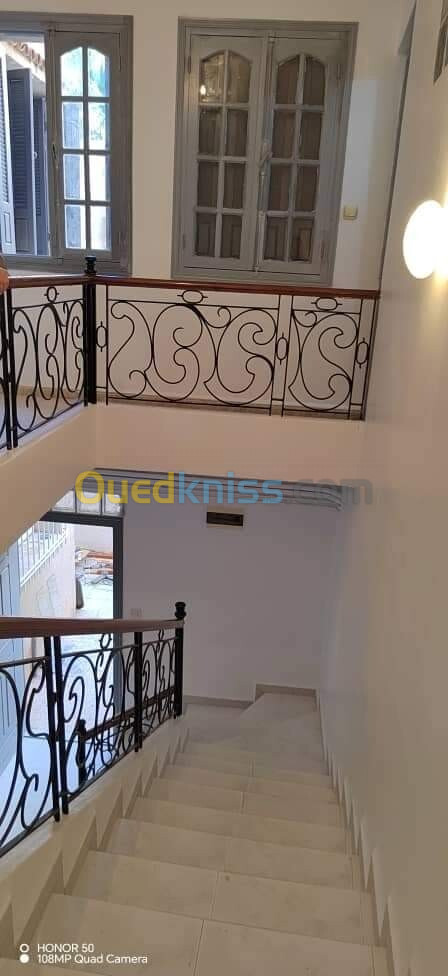 Location Niveau De Villa F5 Alger Hydra