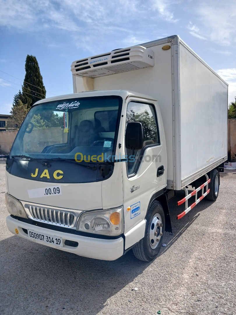 JAC 1040 JAC FRiGO 2014