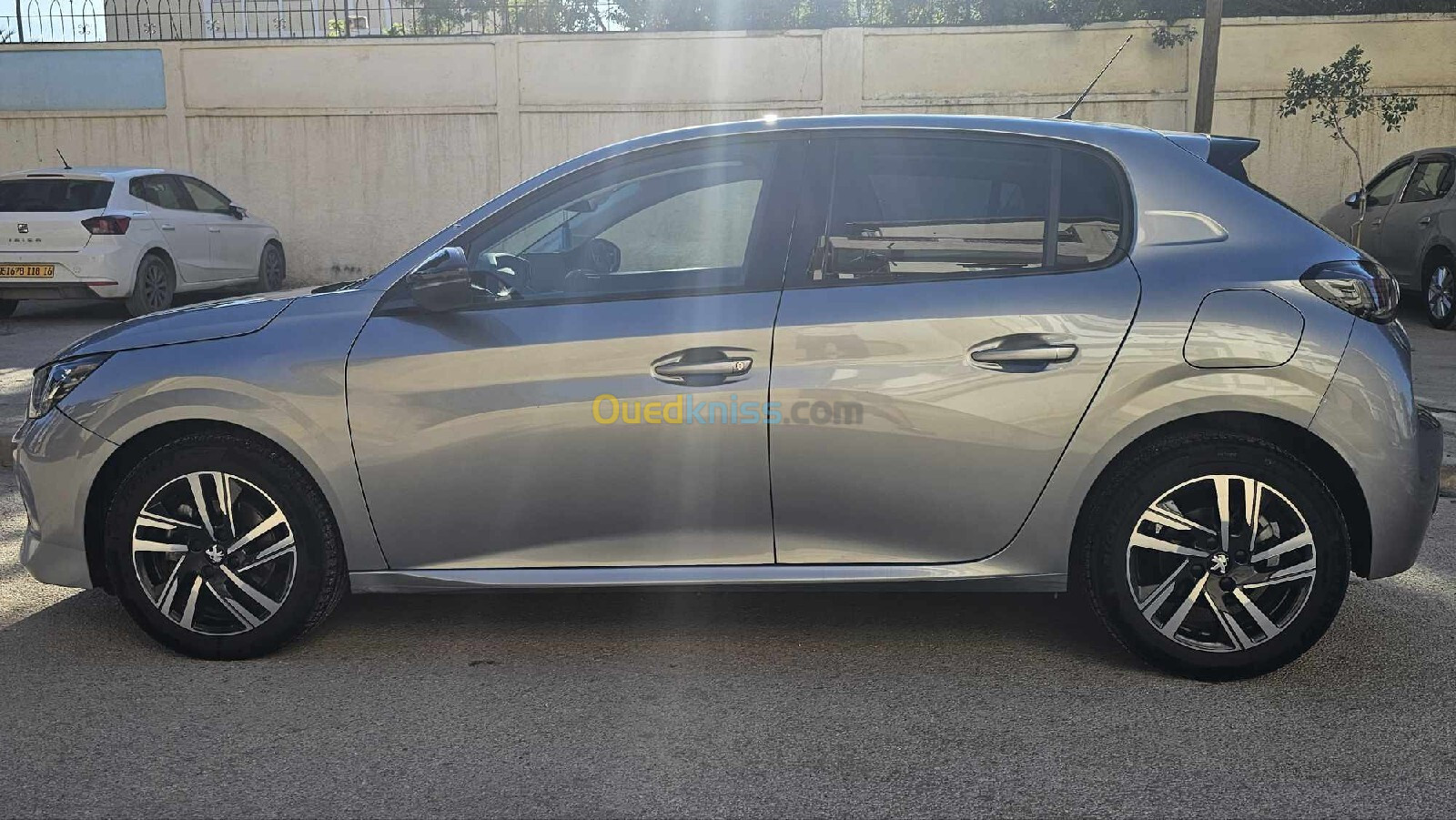 Peugeot 208 2023 Allure