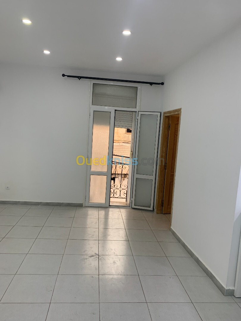 Location Appartement F2 Alger Birkhadem