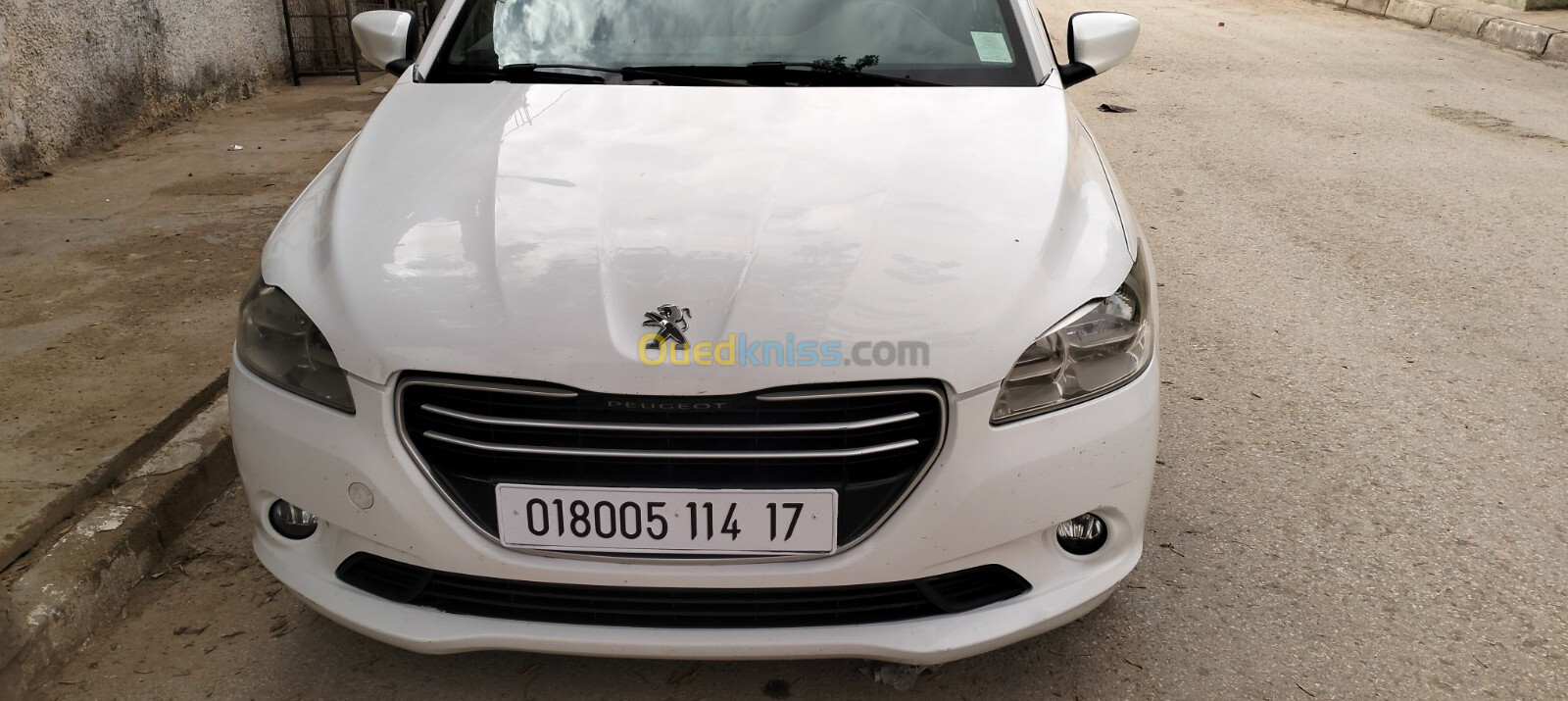 Peugeot 301 2014 Active