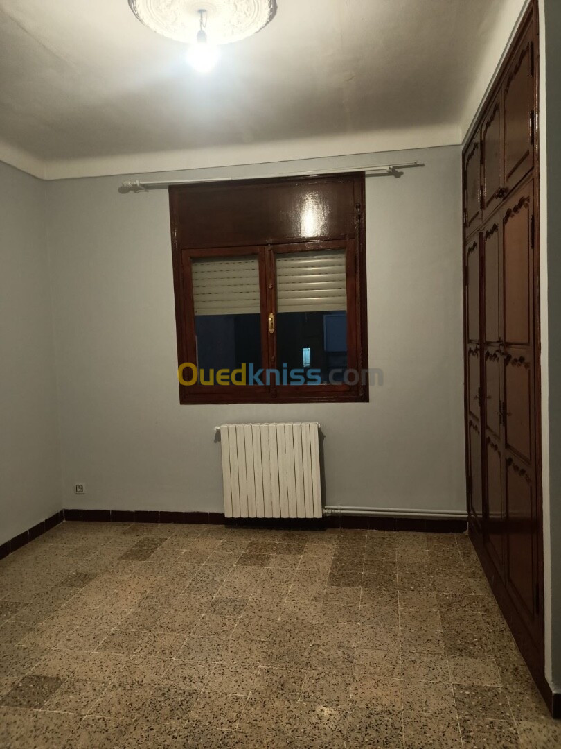 Location Niveau De Villa F3 Alger Draria