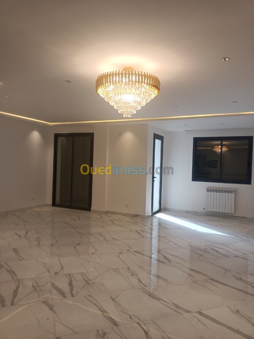 Vente Appartement F5 Alger El achour