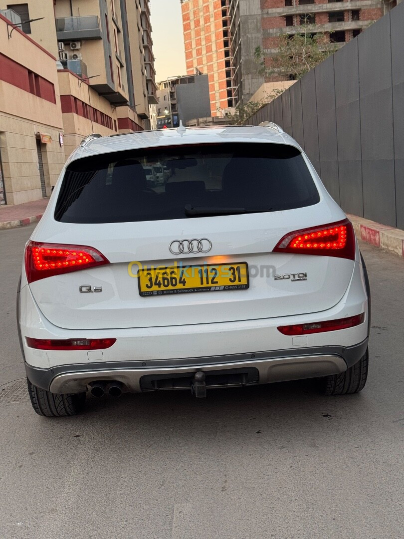 Audi Q5 2012 Off Road