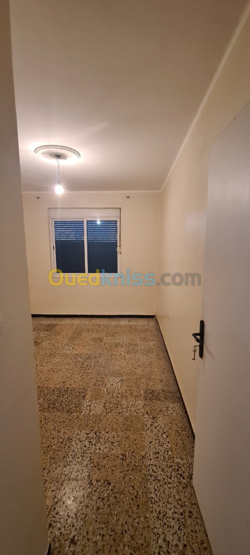 Vente Appartement F3 Alger Kouba