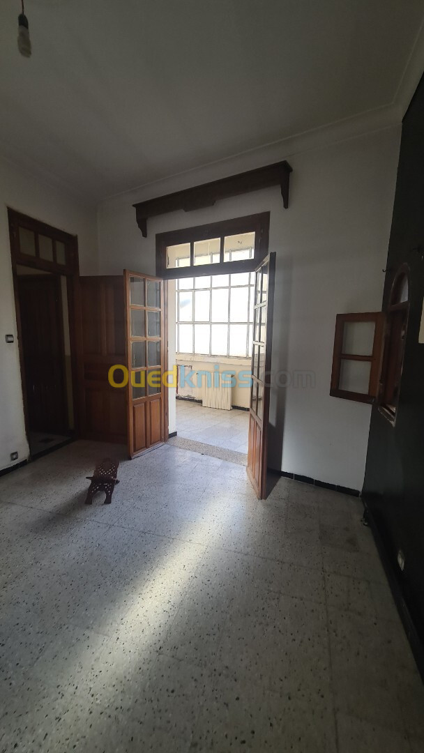 Location Niveau De Villa F3 Alger Kouba