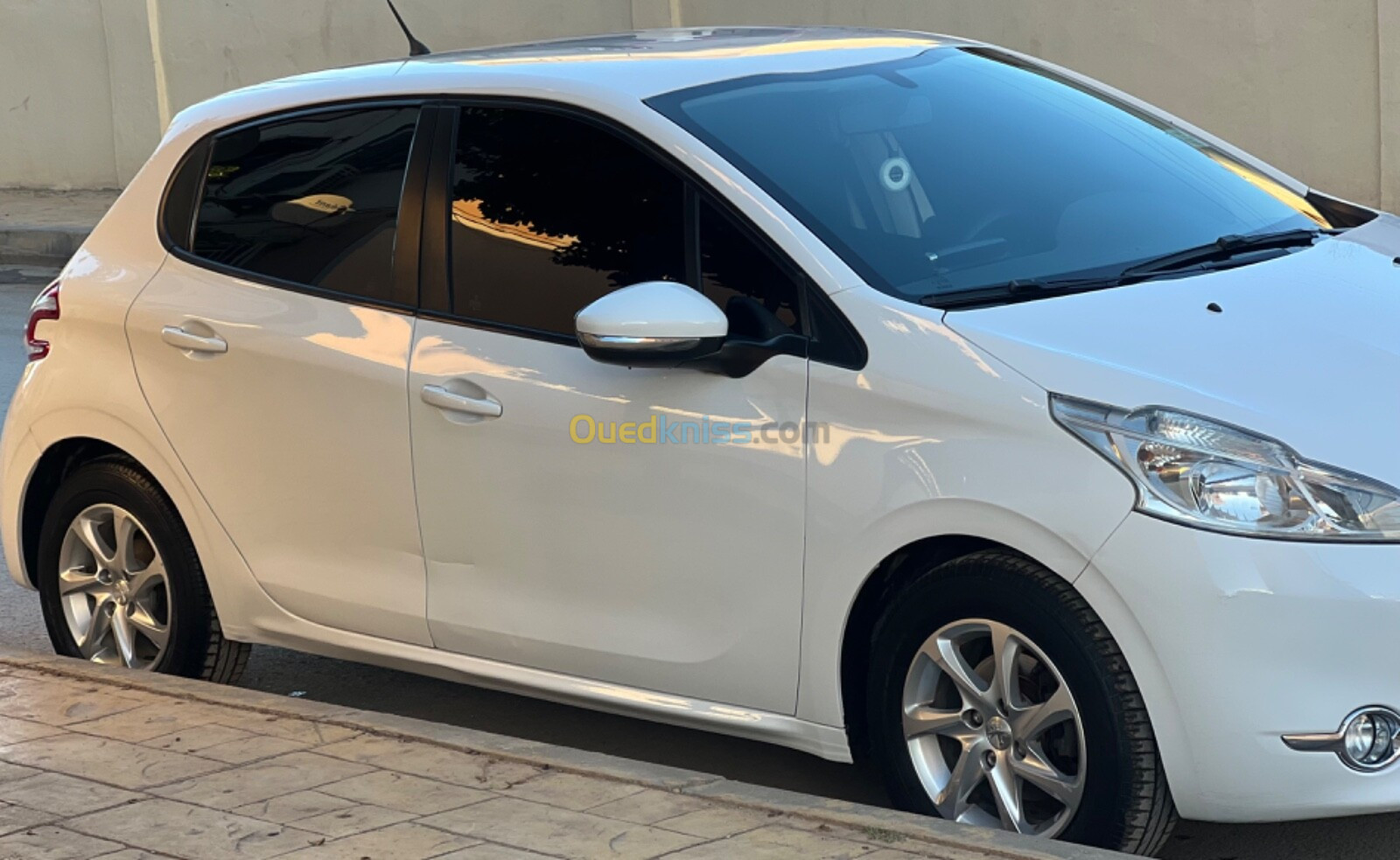 Peugeot 208 2013 Allure