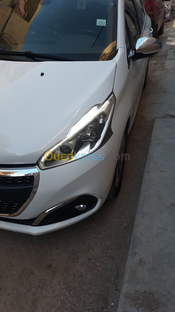 Peugeot 208 2019 