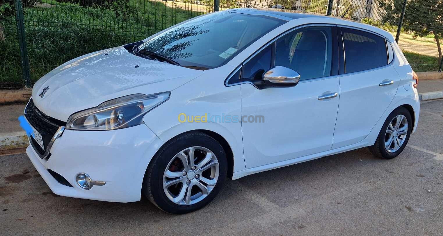 Peugeot 208 2013 Allure