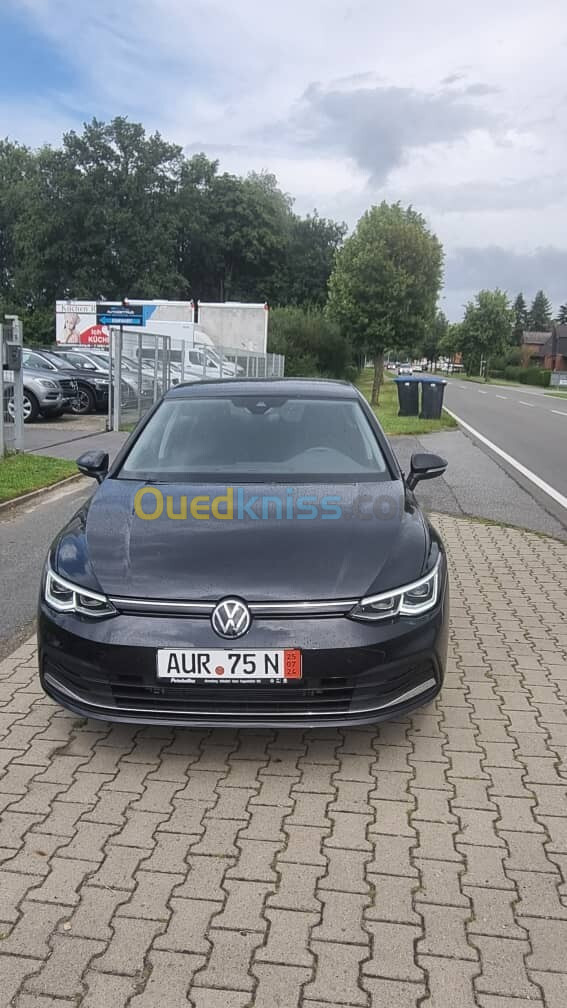 Volkswagen Golf 8 2022 Active