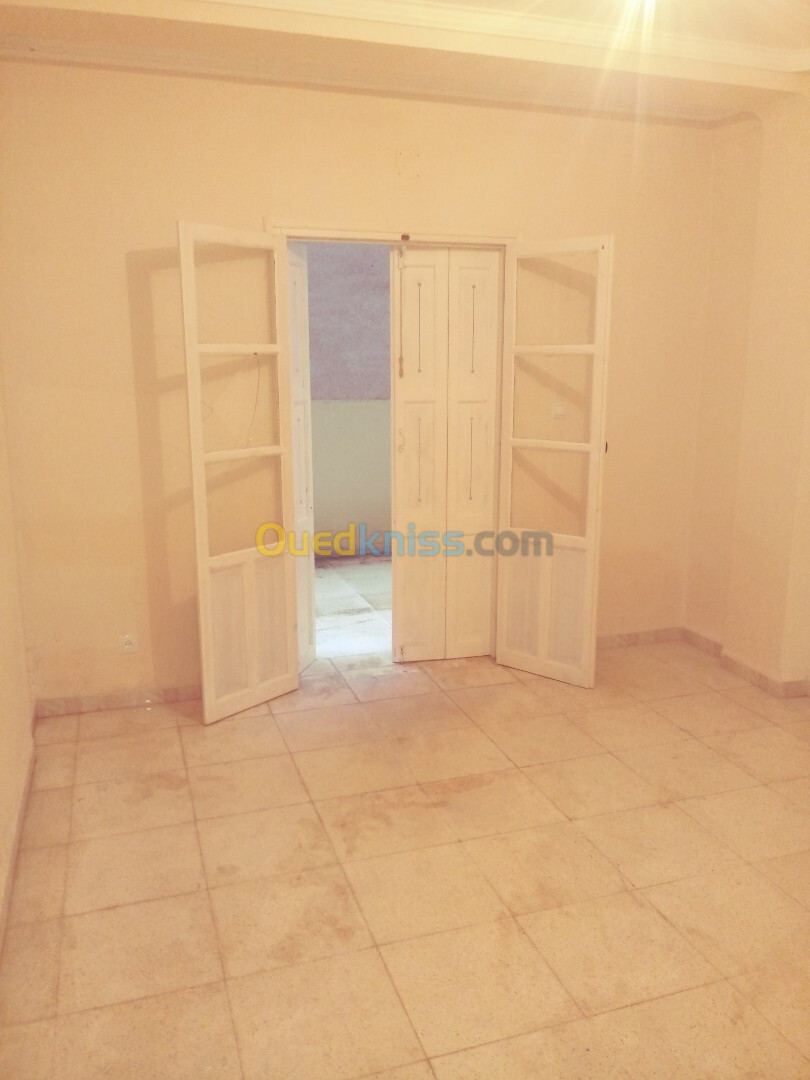 Vente Appartement F3 Tizi Ouzou Ain el hammam